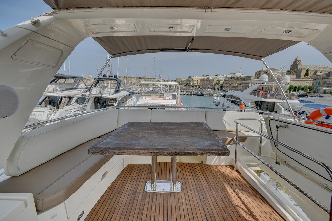 best yacht sales deals Prestige 62 - PRESTIGE