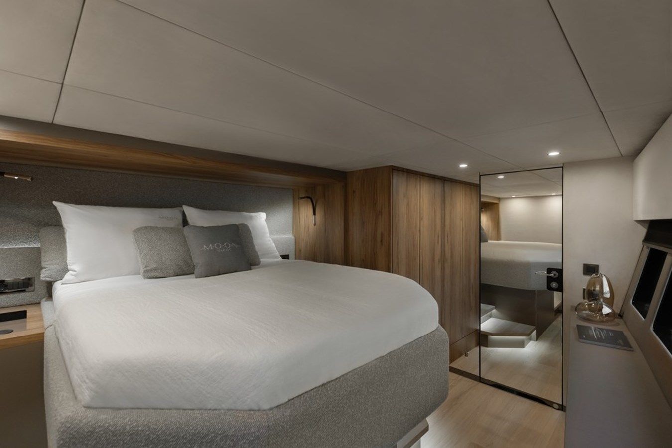 FULL MOON yacht sale