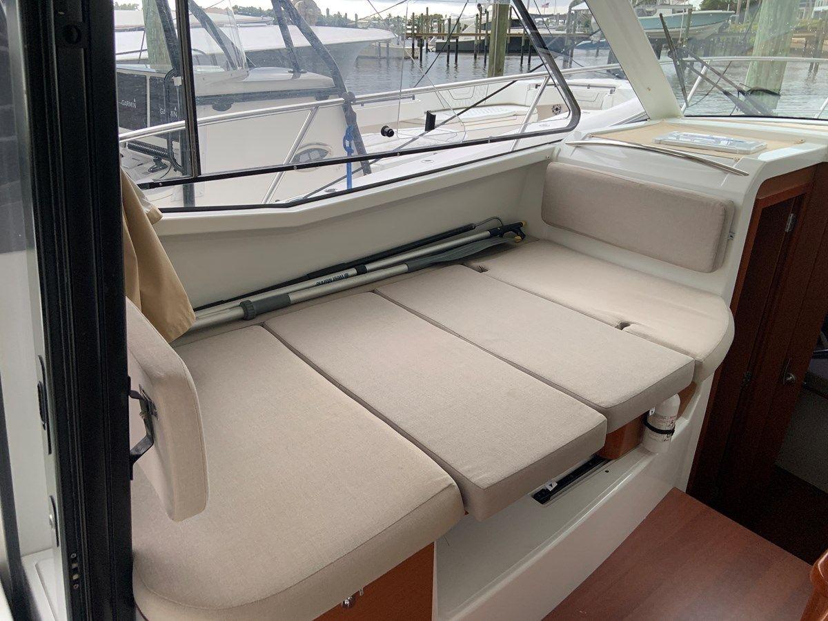 Buy a 2016 Jeanneau Merry Fisher 855 - Jeanneau at Shestakov Yacht Sales