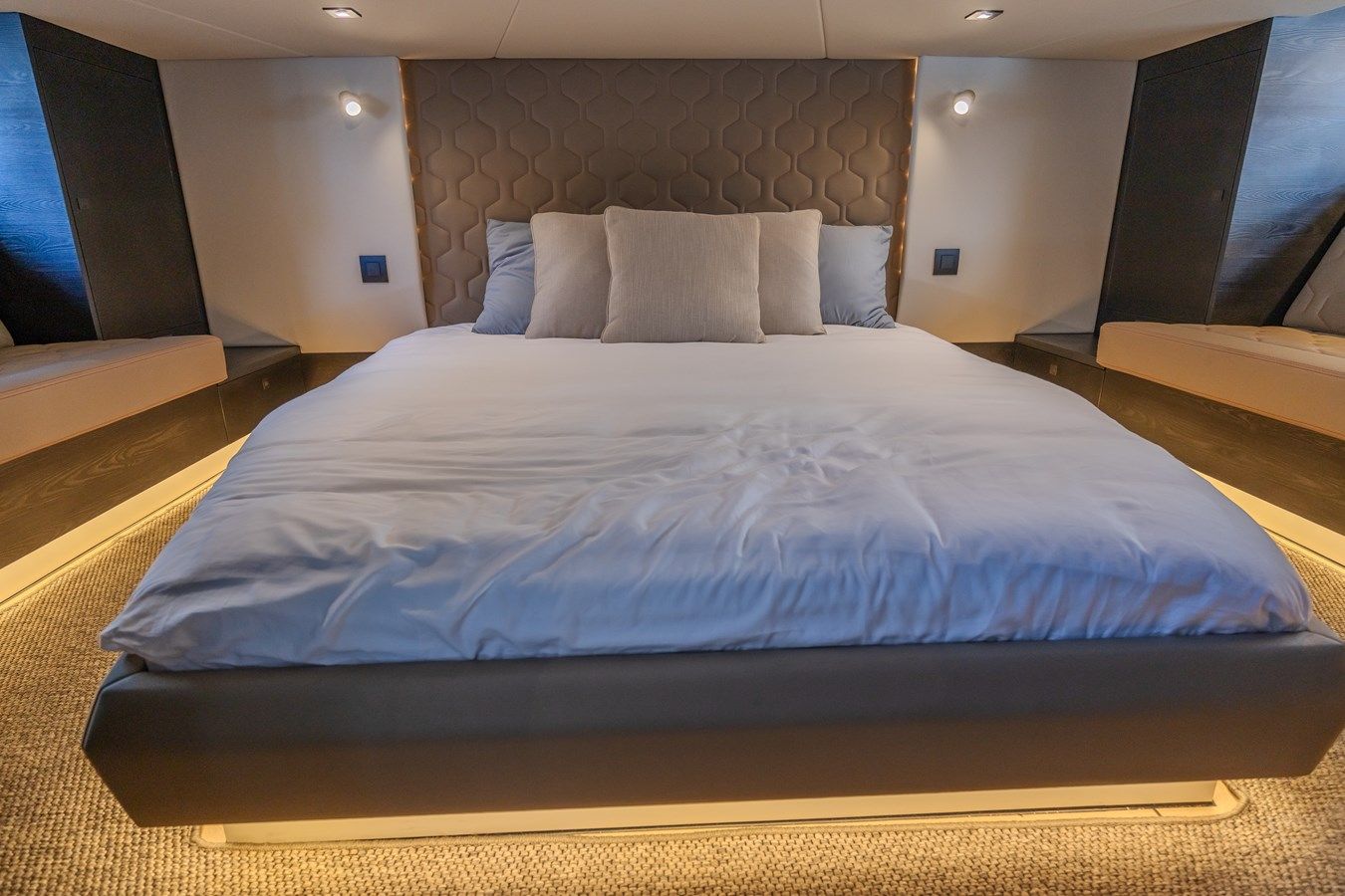 the best price on Moonshot 58