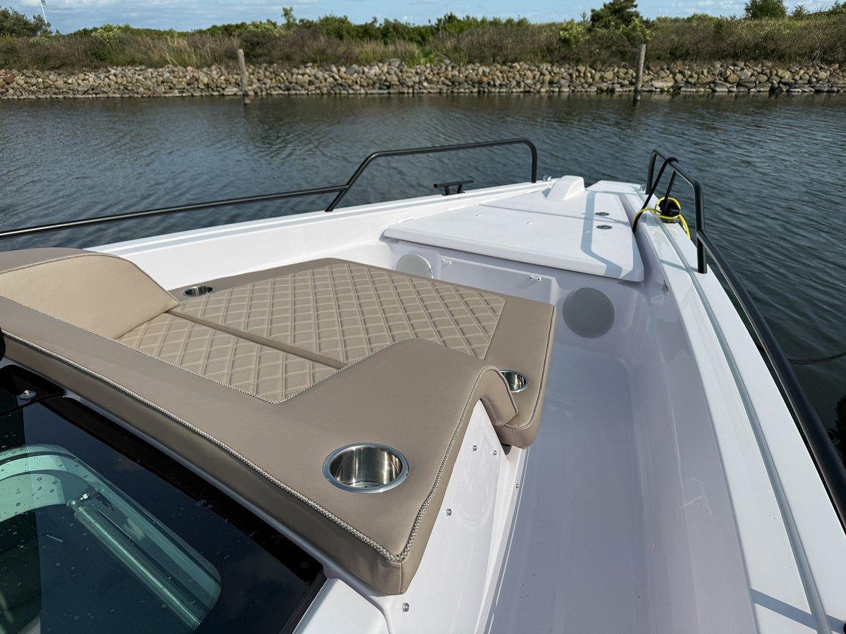 Axopar 45 XC Cross Cabin BRABUS 2025 yacht sale