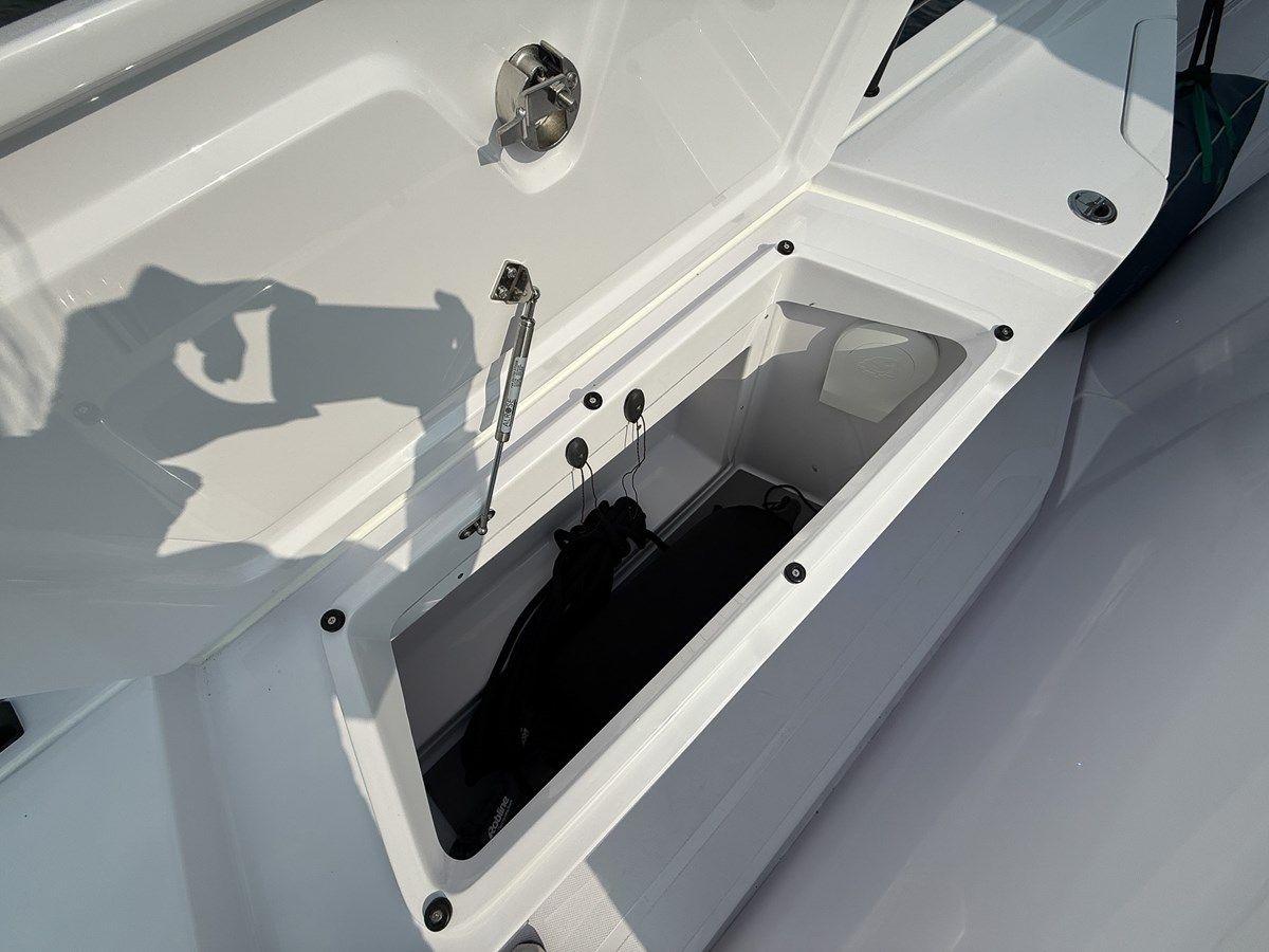 Axopar 45 XC Cross Cabin BRABUS 45 XC Cross Cabin price