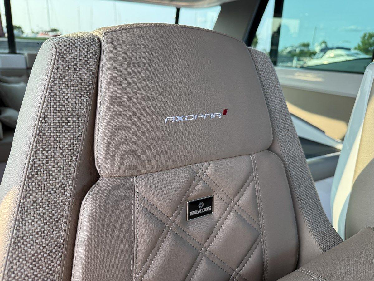 Axopar 45 XC Cross Cabin BRABUS 45