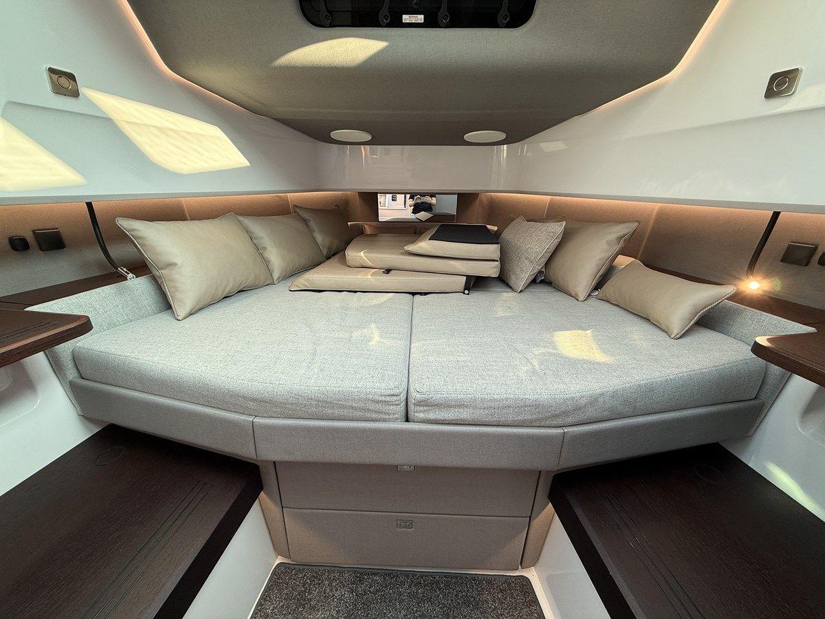 Axopar 45 XC Cross Cabin BRABUS 45 price