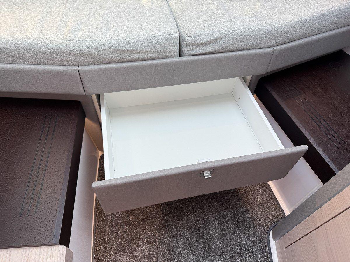 Axopar 45 XC Cross Cabin BRABUS - Axopar