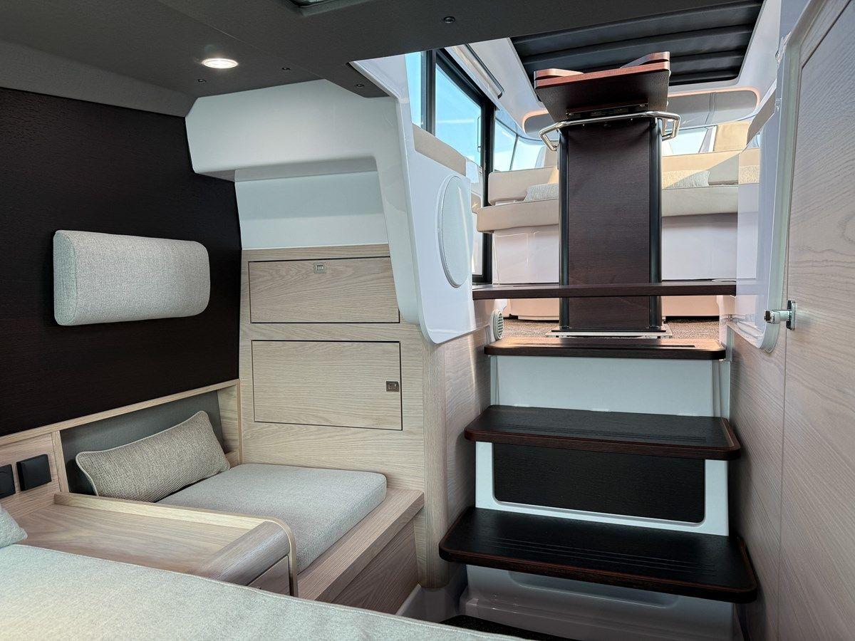 Axopar 45 XC Cross Cabin BRABUS - Axopar