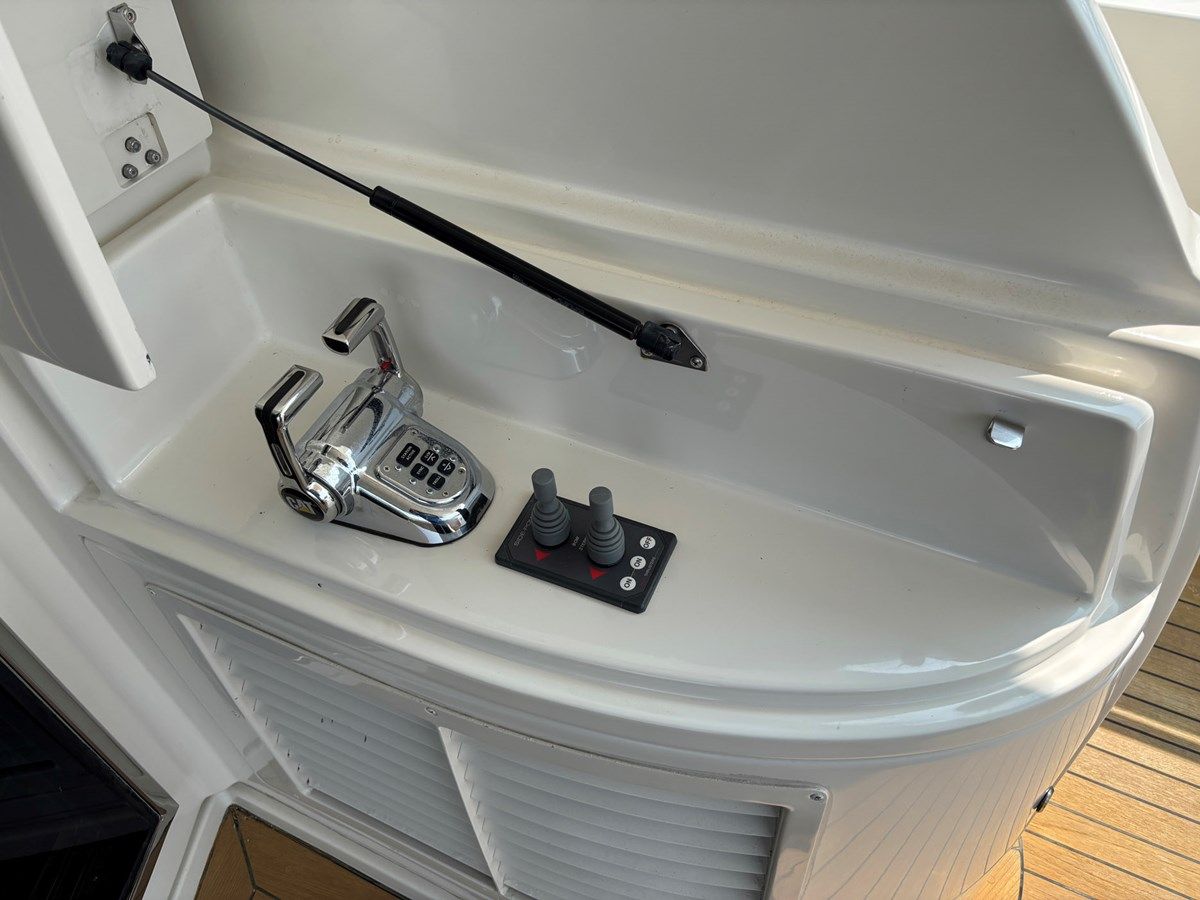 Buy a Bad Bettye 2006 at Shestakov Yacht Sales