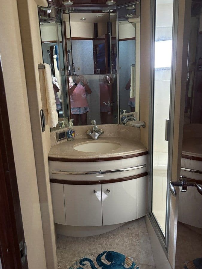 the best price on Bad Bettye - Marquis