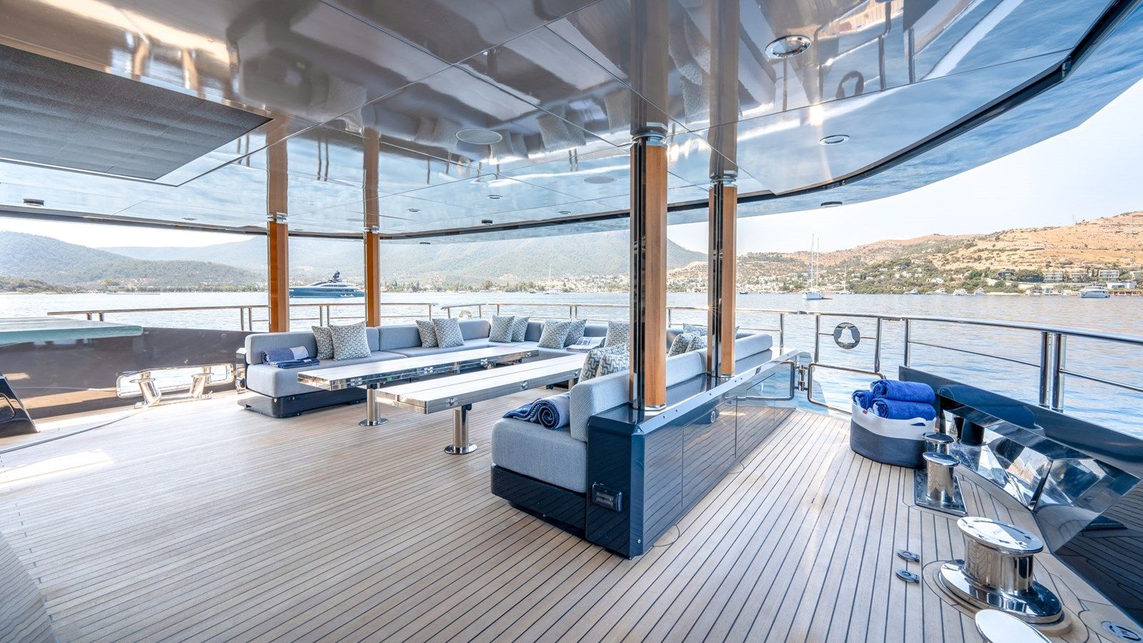 Buy a Provocateur - Mondomarine at Shestakov Yacht Sales