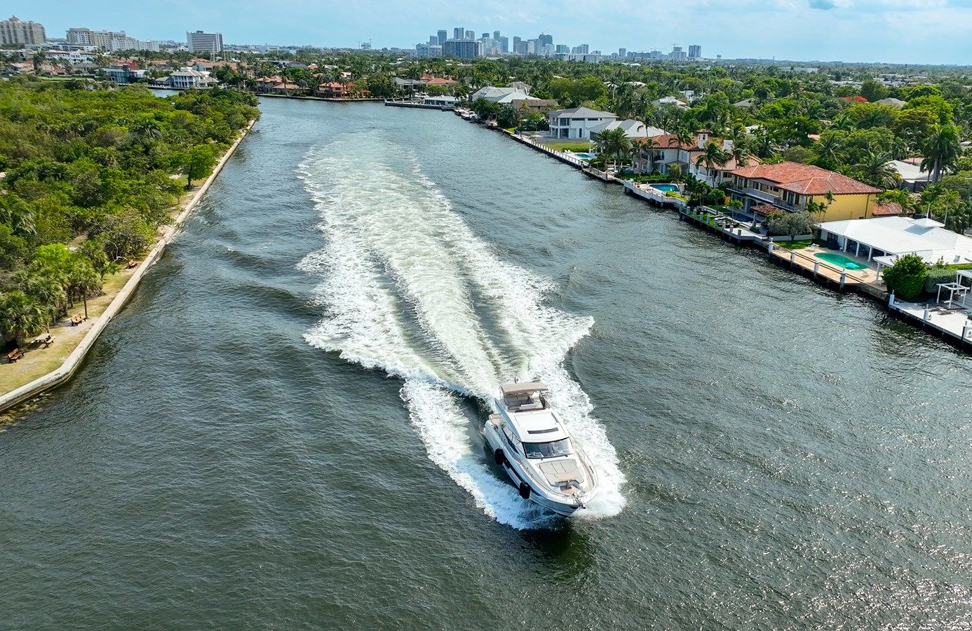 2019 Prestige 590S - PRESTIGE yacht sale