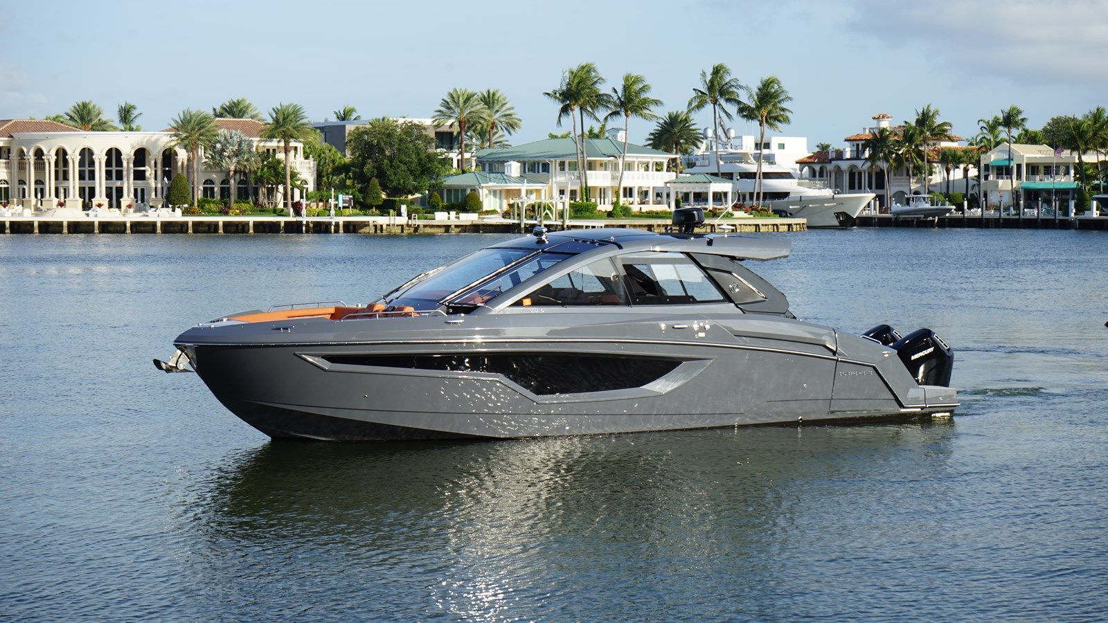 the best price on LAZY BLUM 42 GLS OB