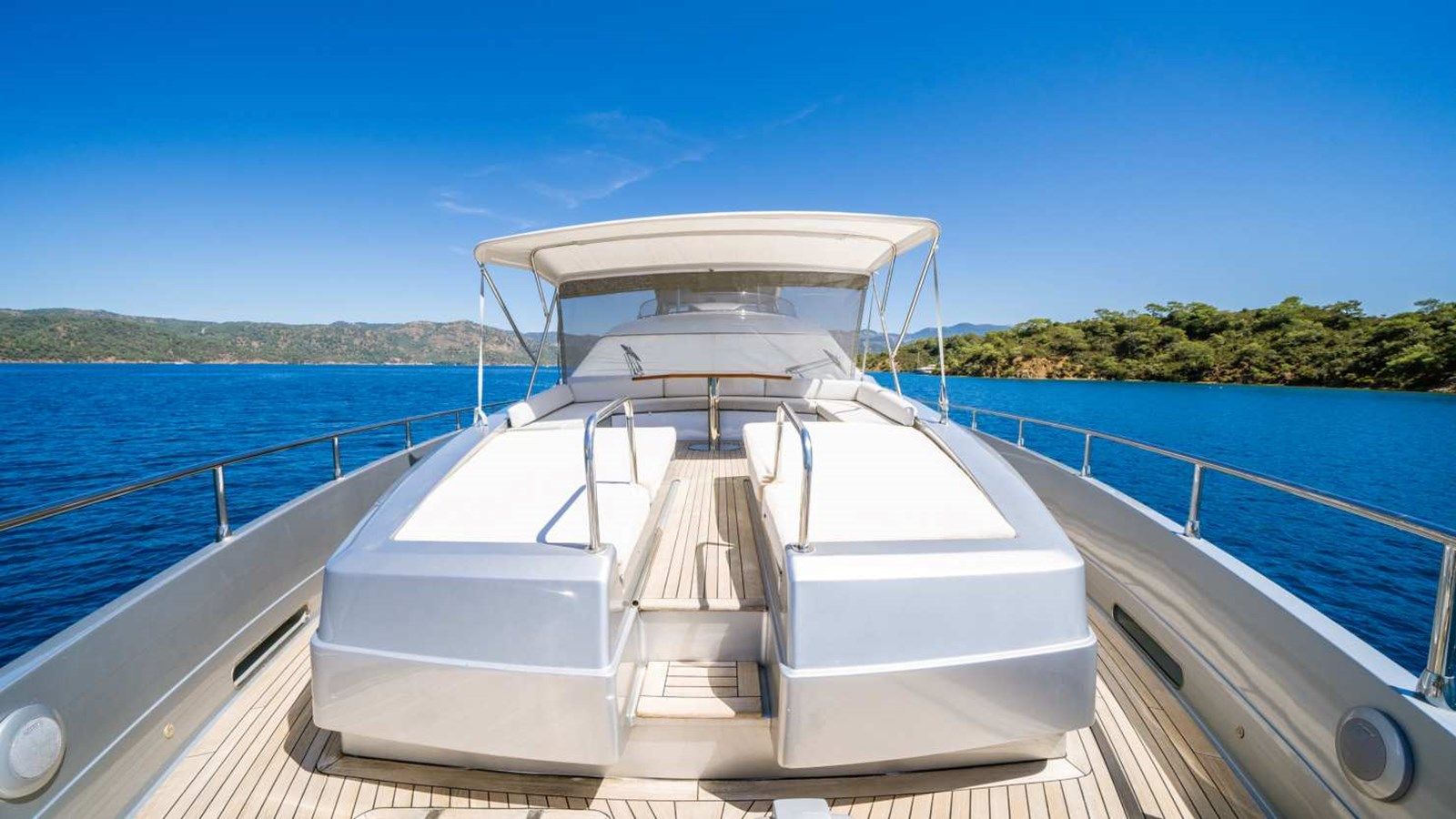 Buy a SILVER 93 at Shestakov Yacht Sales