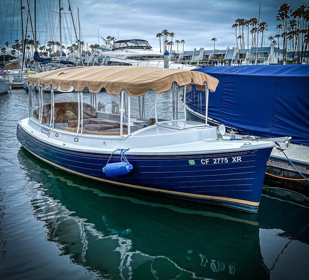 best yacht sales deals 2022 Duffy 22 Cuddy Cabin - DUFFY