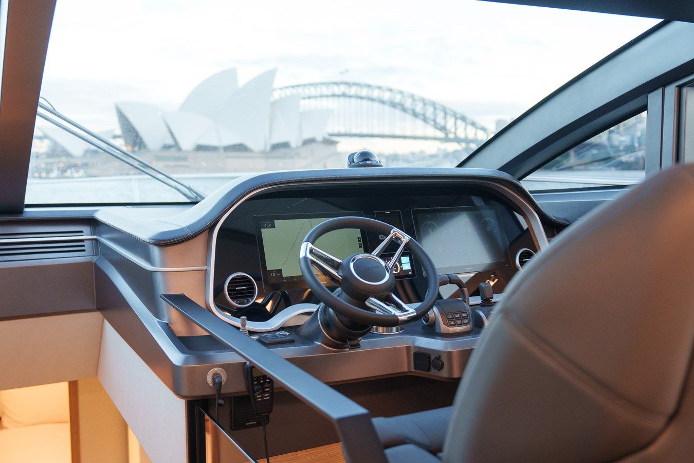 IMAGINE - PEARL MOTOR YACHTS