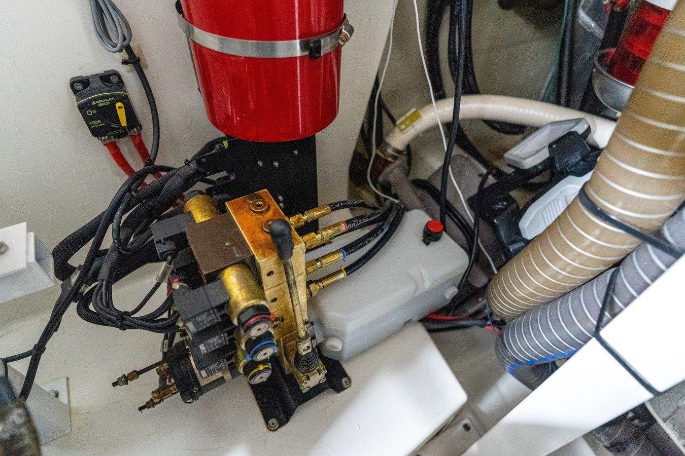 Buy a yacht 2019 Prestige 590S - PRESTIGE