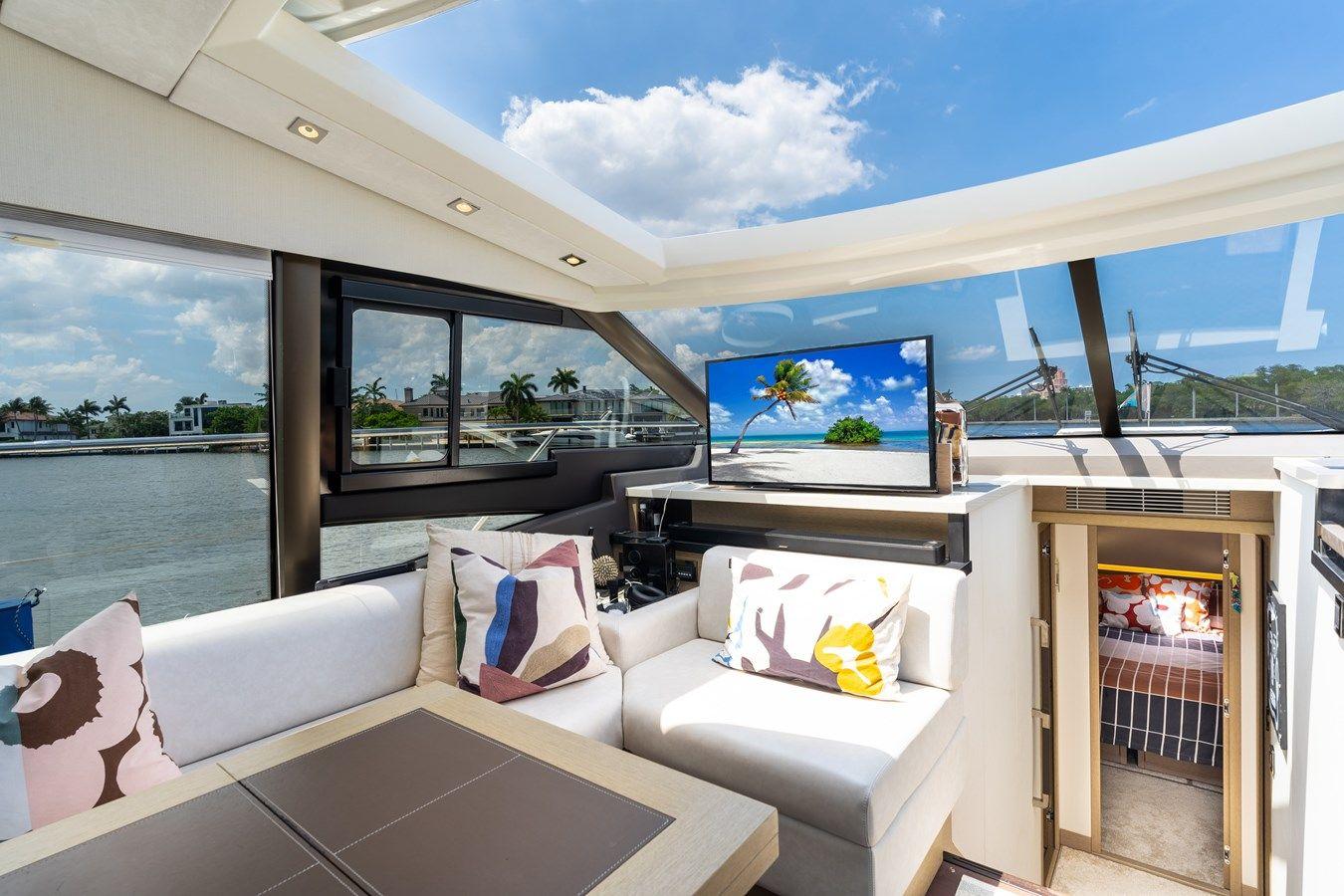 the best price on 2019 Prestige 590S 61