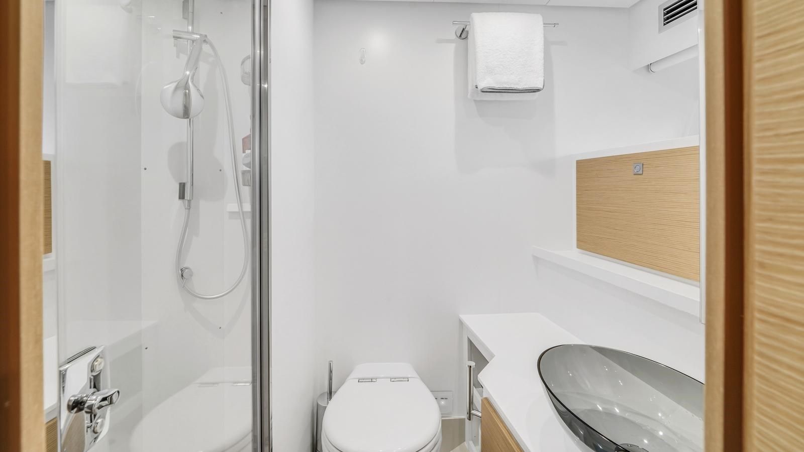 Продажа яхты AURORA 1000