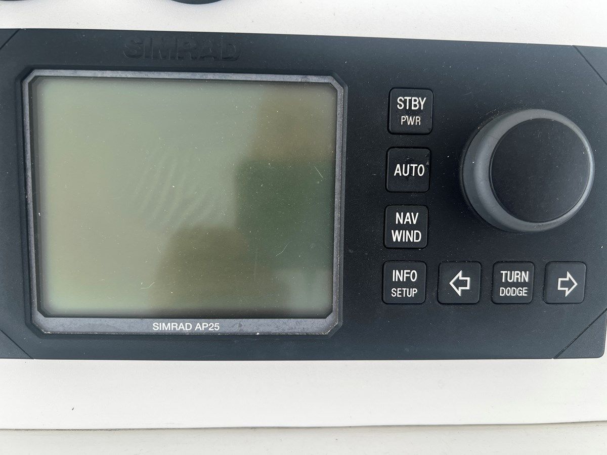 Продажа яхты 1998 Viking Boats 58 Convertible El Jefe - VIKING BOATS