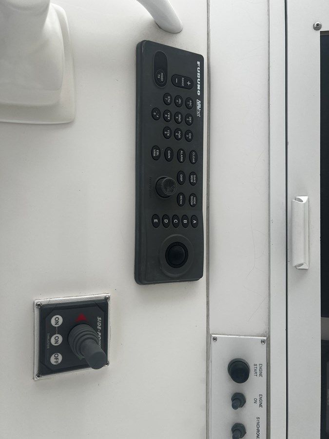 Купить яхту 1998 Viking Boats 58 Convertible El Jefe 1998 в Shestakov Yacht Sales