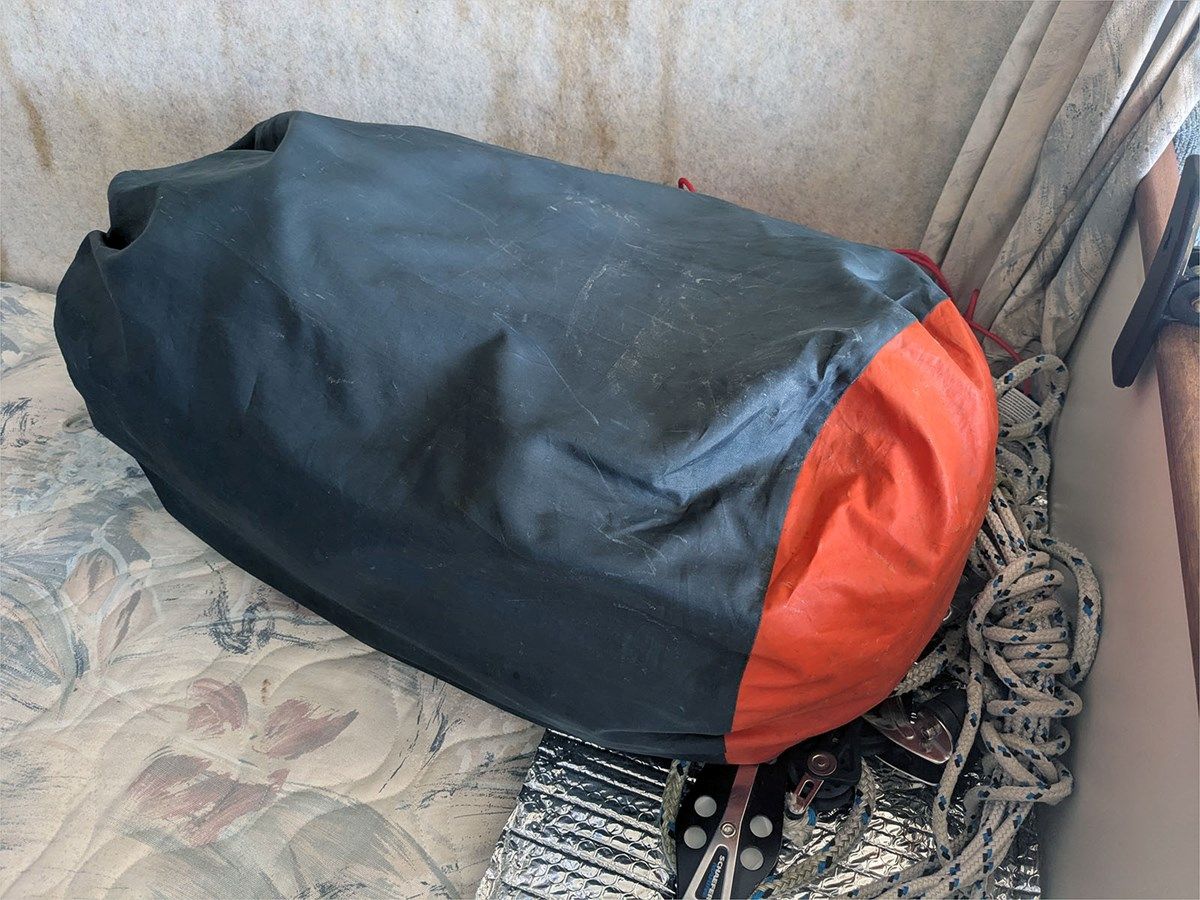 Продажа яхты 24' Hunter 1998 240 24