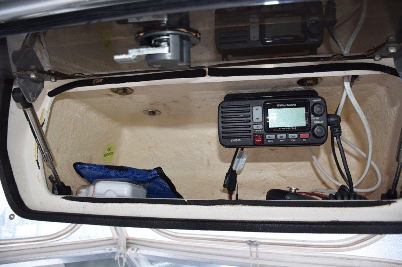 IT'S A WRAP - Blackfin yacht sale