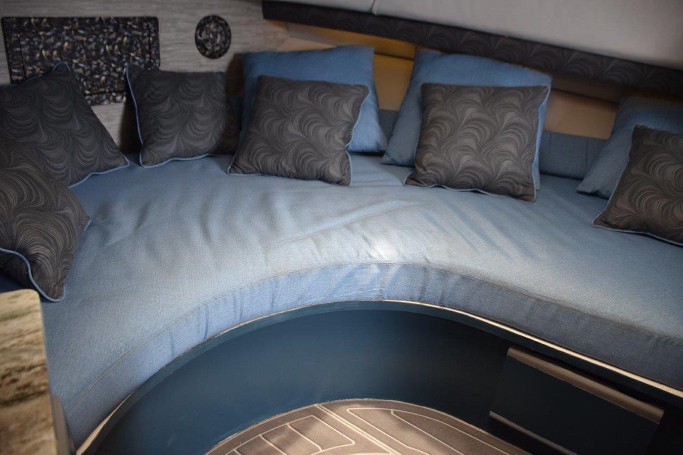 Buy a IT'S A WRAP - Blackfin at Shestakov Yacht Sales