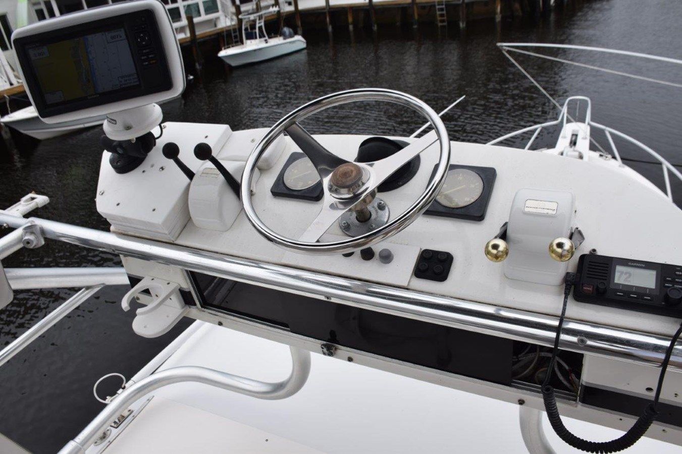 Buy a IT'S A WRAP 33 at Shestakov Yacht Sales