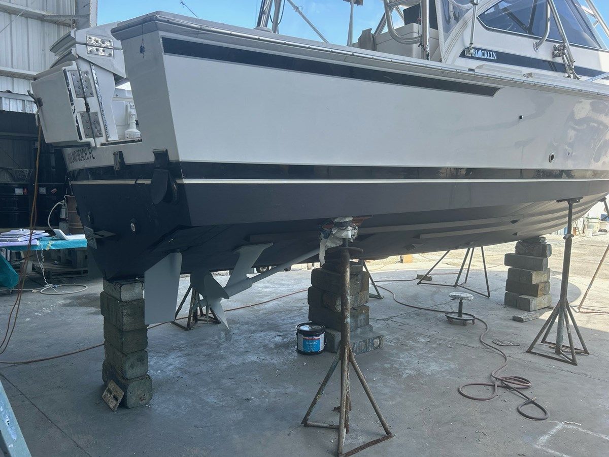 Buy a IT'S A WRAP - Blackfin at Shestakov Yacht Sales
