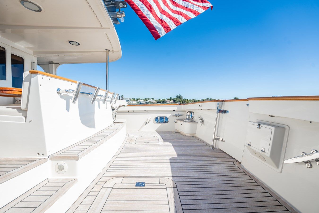 Buy a yacht BEBA - FLEMING YACHTS