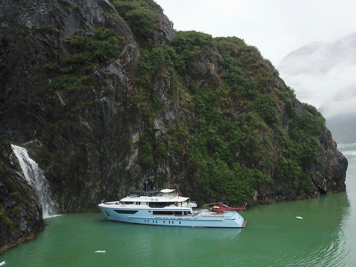 the best price on Sanlorenzo 500EXP 2018