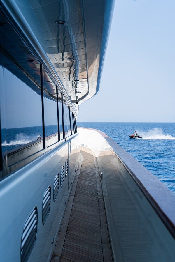 AQUILA 121 yacht sale