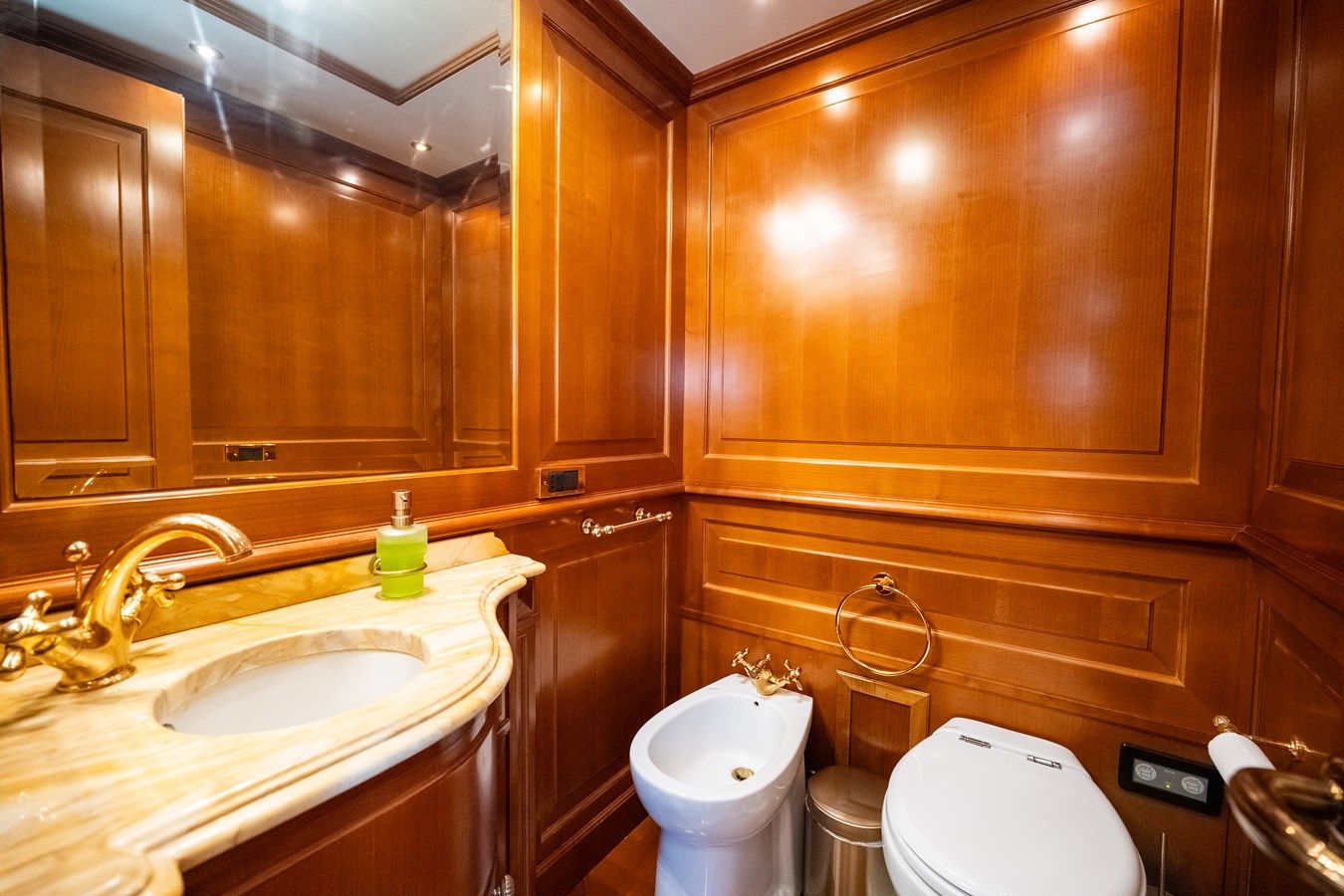 the best price on AQUILA - CANTIERI NAVALI DI TERMOLI