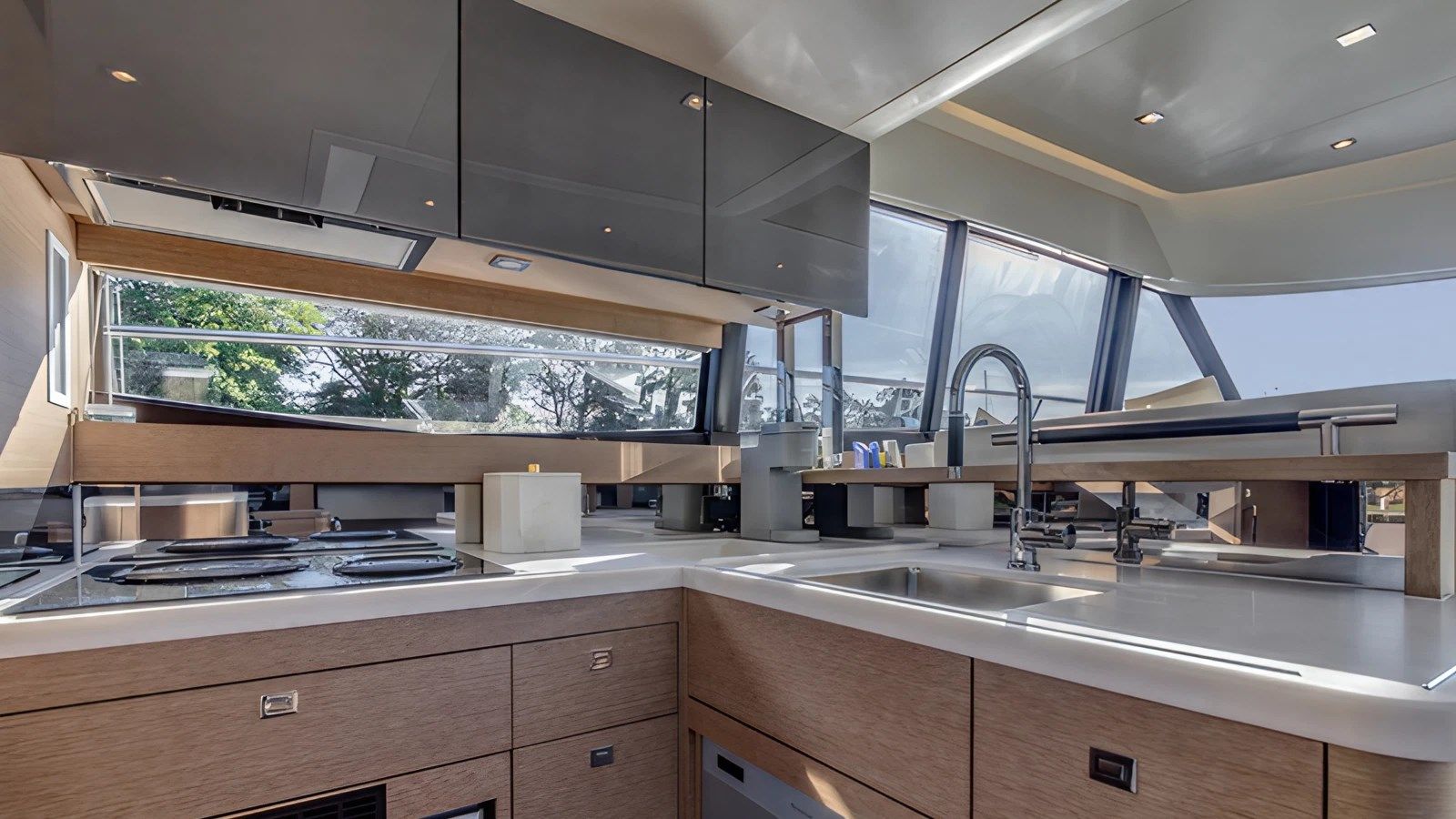 Лучшая цена на RELENTLESS 56