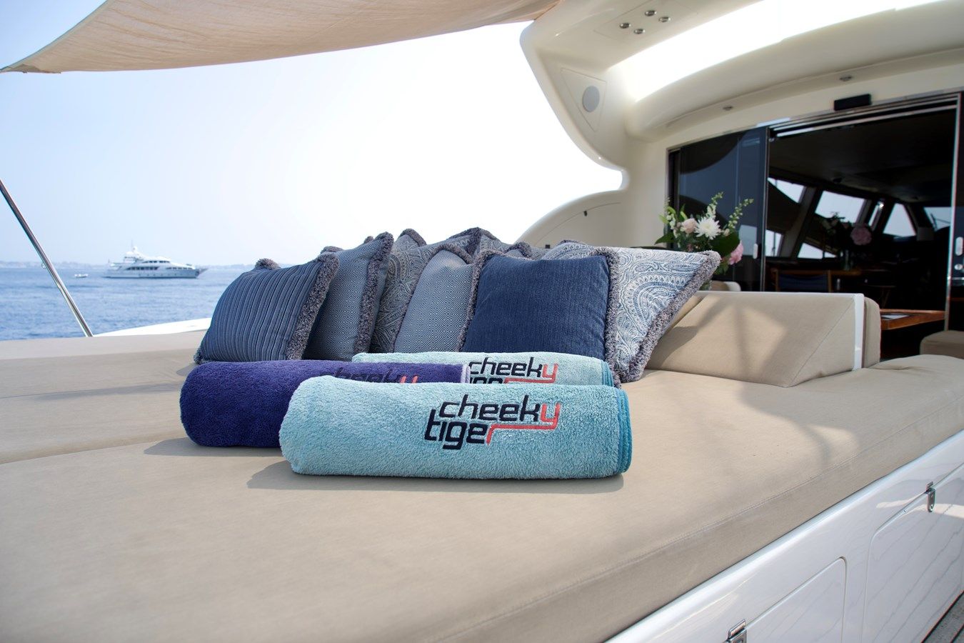 CHEEKY TIGER - ARNO LEOPARD