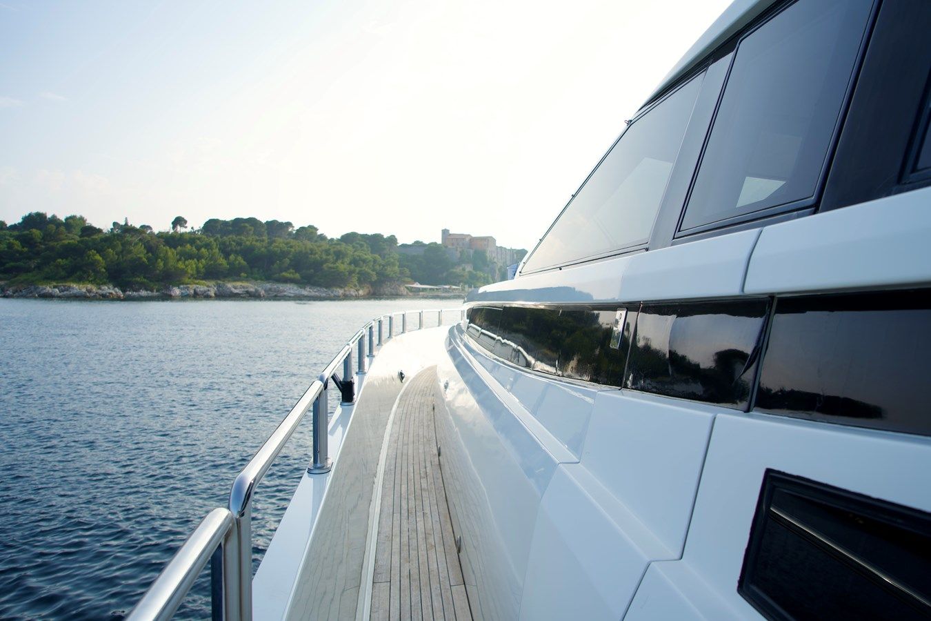 Купить яхту CHEEKY TIGER в Shestakov Yacht Sales