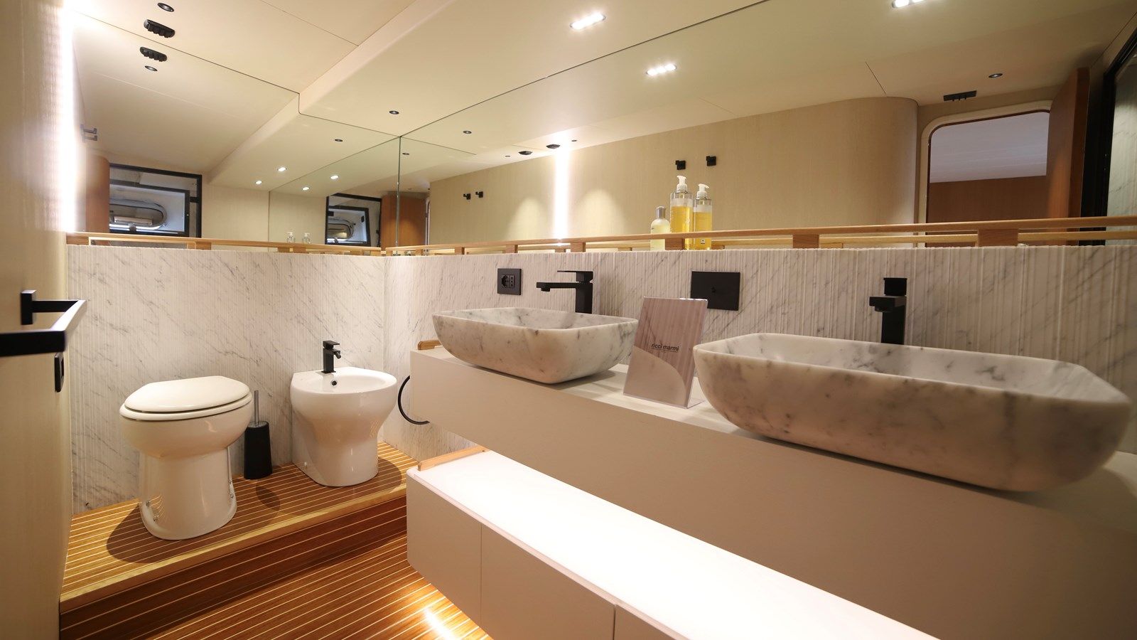 Лучшие предложения покупки яхты MAVERICK - Falcon Yachts