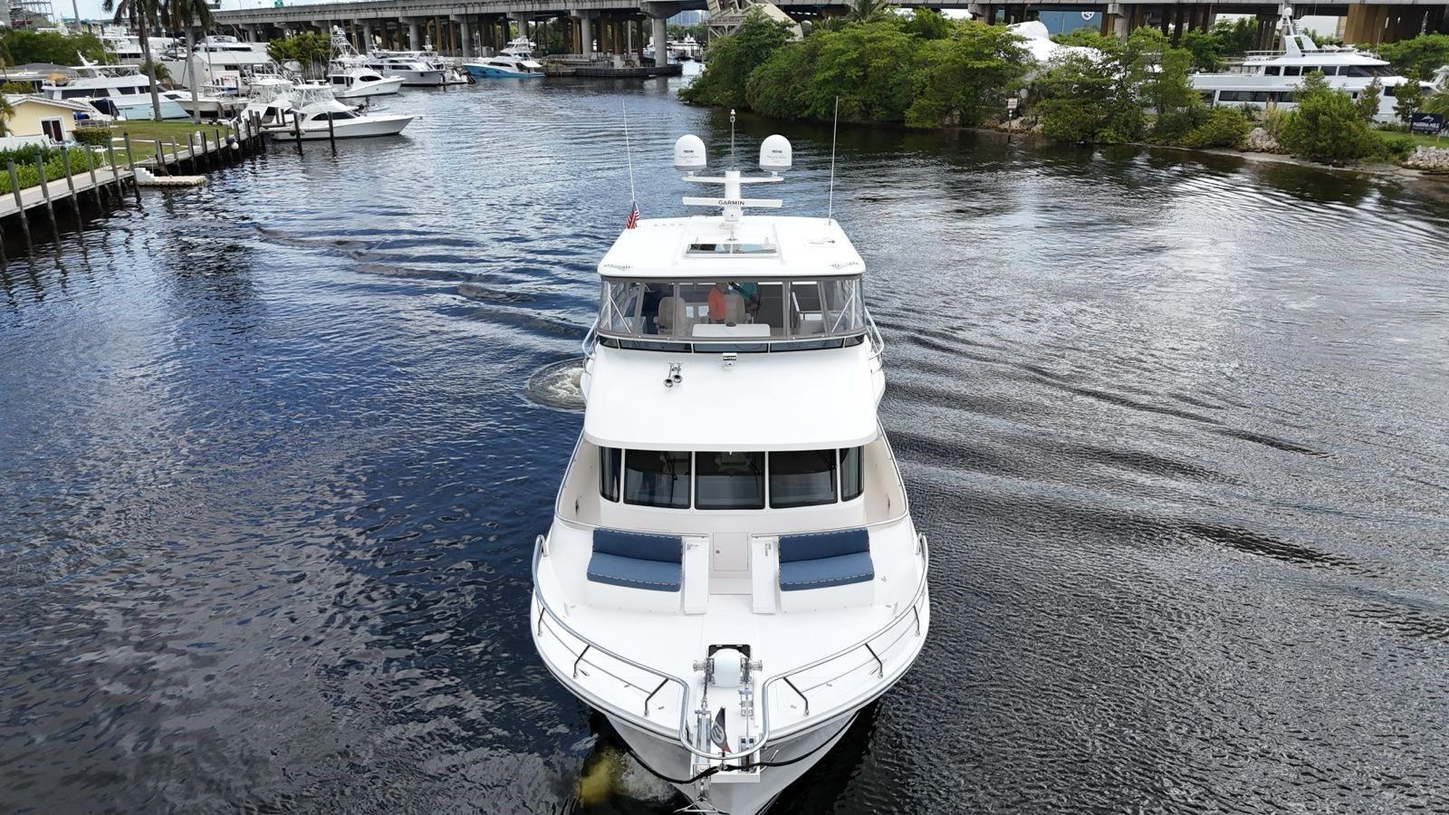 Продажа яхты 65ft 2020 Endurance 658L, Unicorn - HAMPTON YACHTS