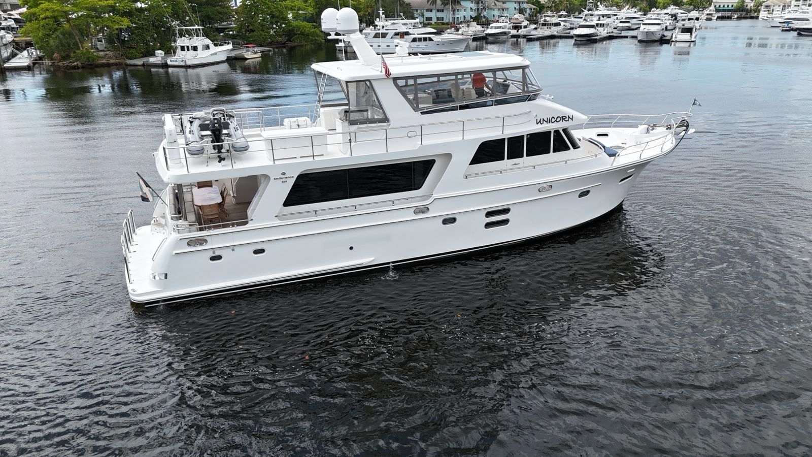 Продажа яхты 65ft 2020 Endurance 658L, Unicorn 65