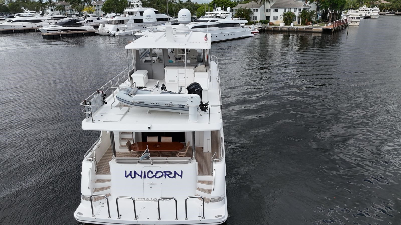 Купить яхту 65ft 2020 Endurance 658L, Unicorn в Shestakov Yacht Sales