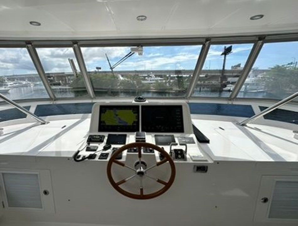 Стоимость яхты 65ft 2020 Endurance 658L, Unicorn