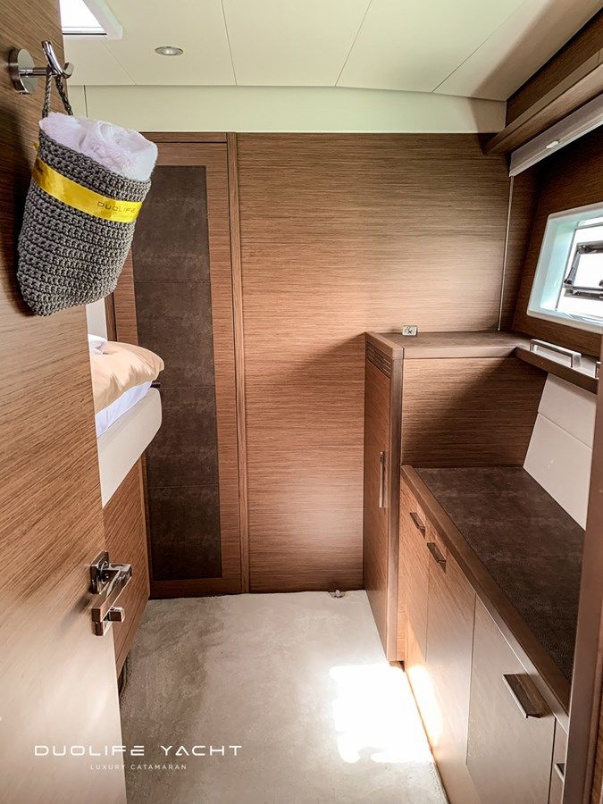 best yacht sales deals Lagoon 620 ESSENCE Duolife Yacht 62