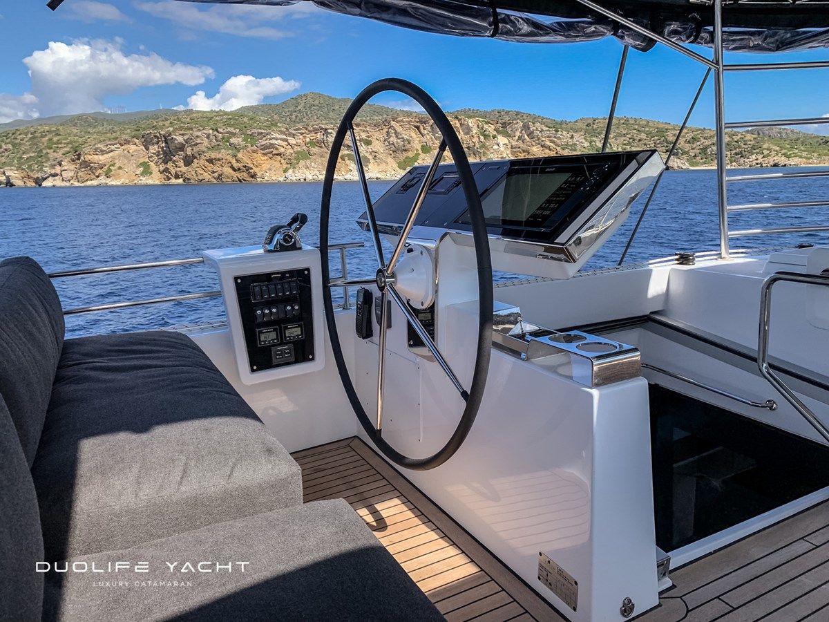 Buy a yacht Lagoon 620 ESSENCE Duolife Yacht - Lagoon