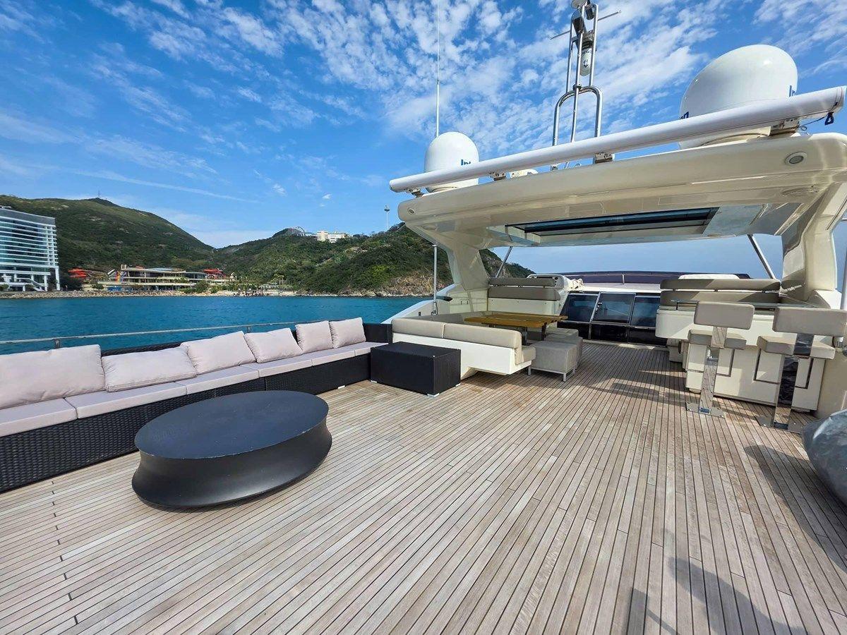 the best price on Custom Line 108