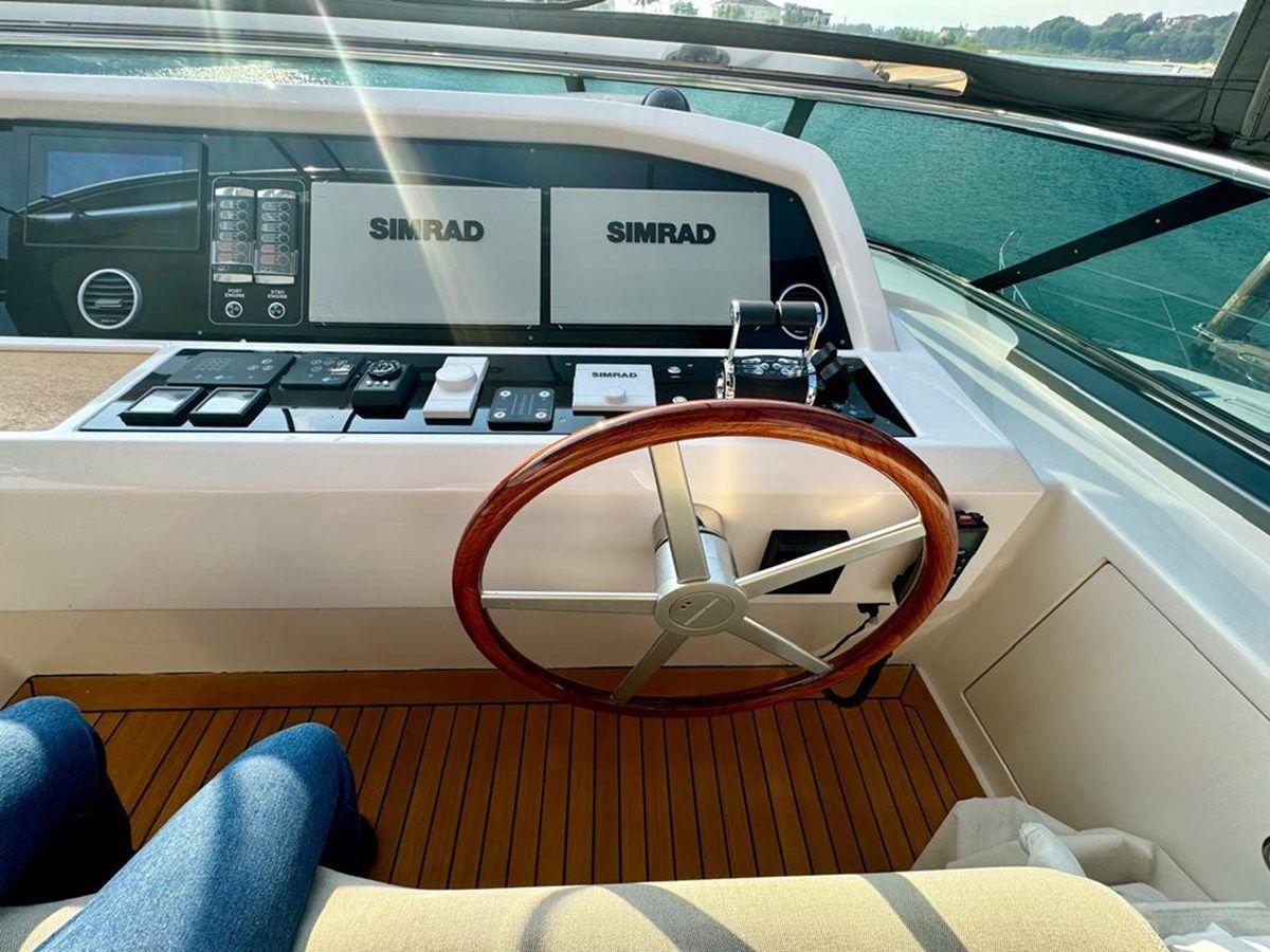 Купить яхту Sanlorenzo SL86 в Shestakov Yacht Sales