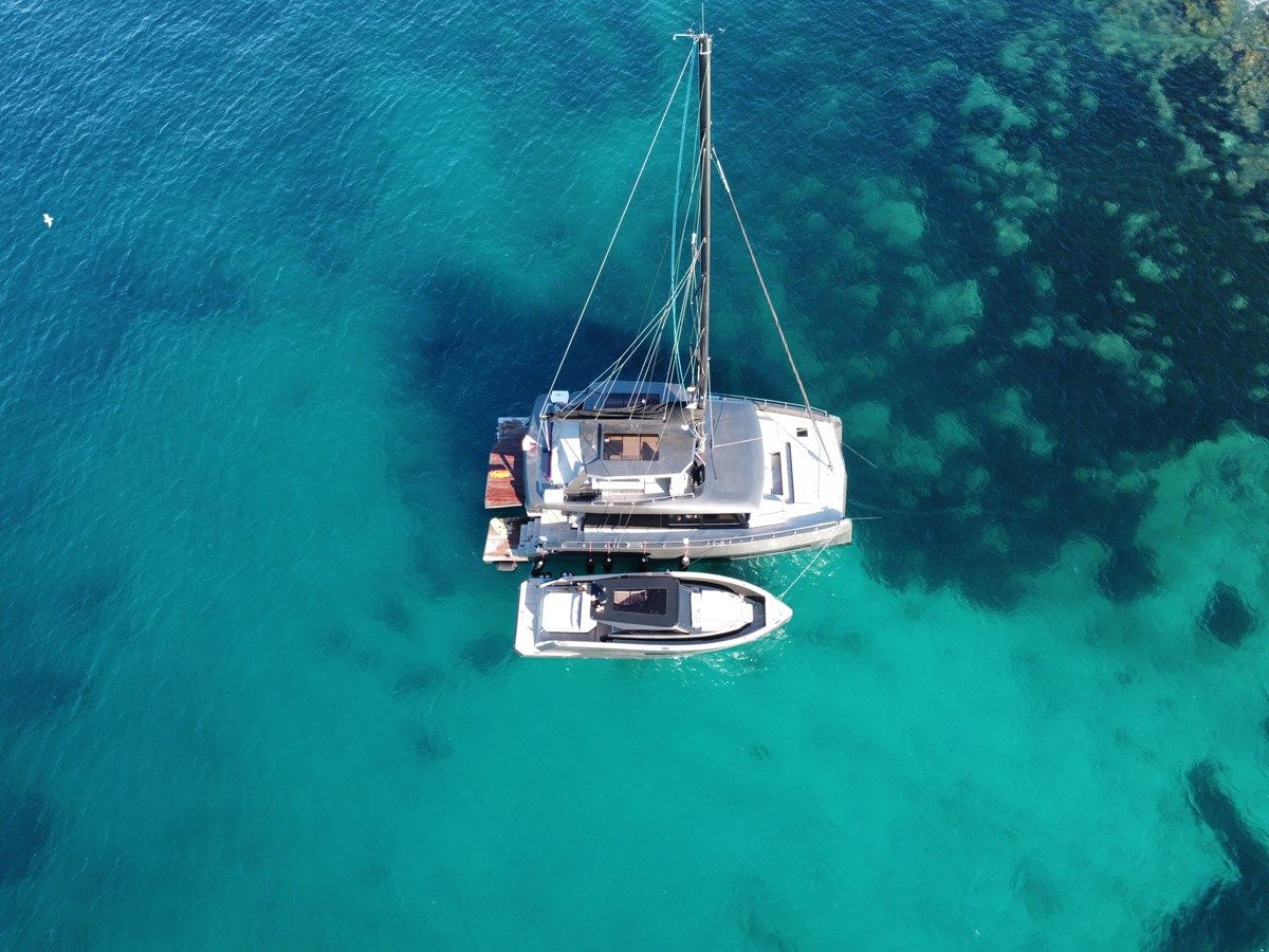 Купить яхту AVAILABLE NOW - MOON YACHTS в Shestakov Yacht Sales