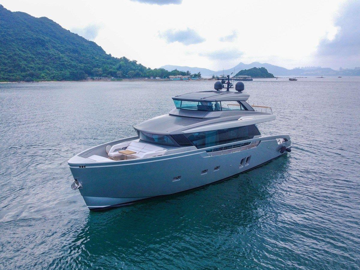 best yacht sales deals Sanlorenzo SX76