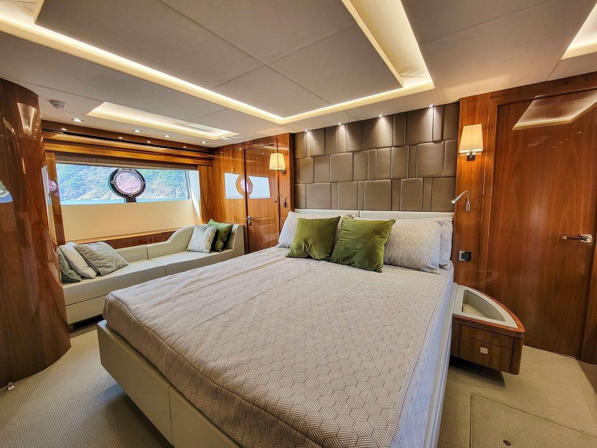Sunseeker 86 Yacht - Sunseeker yacht sale