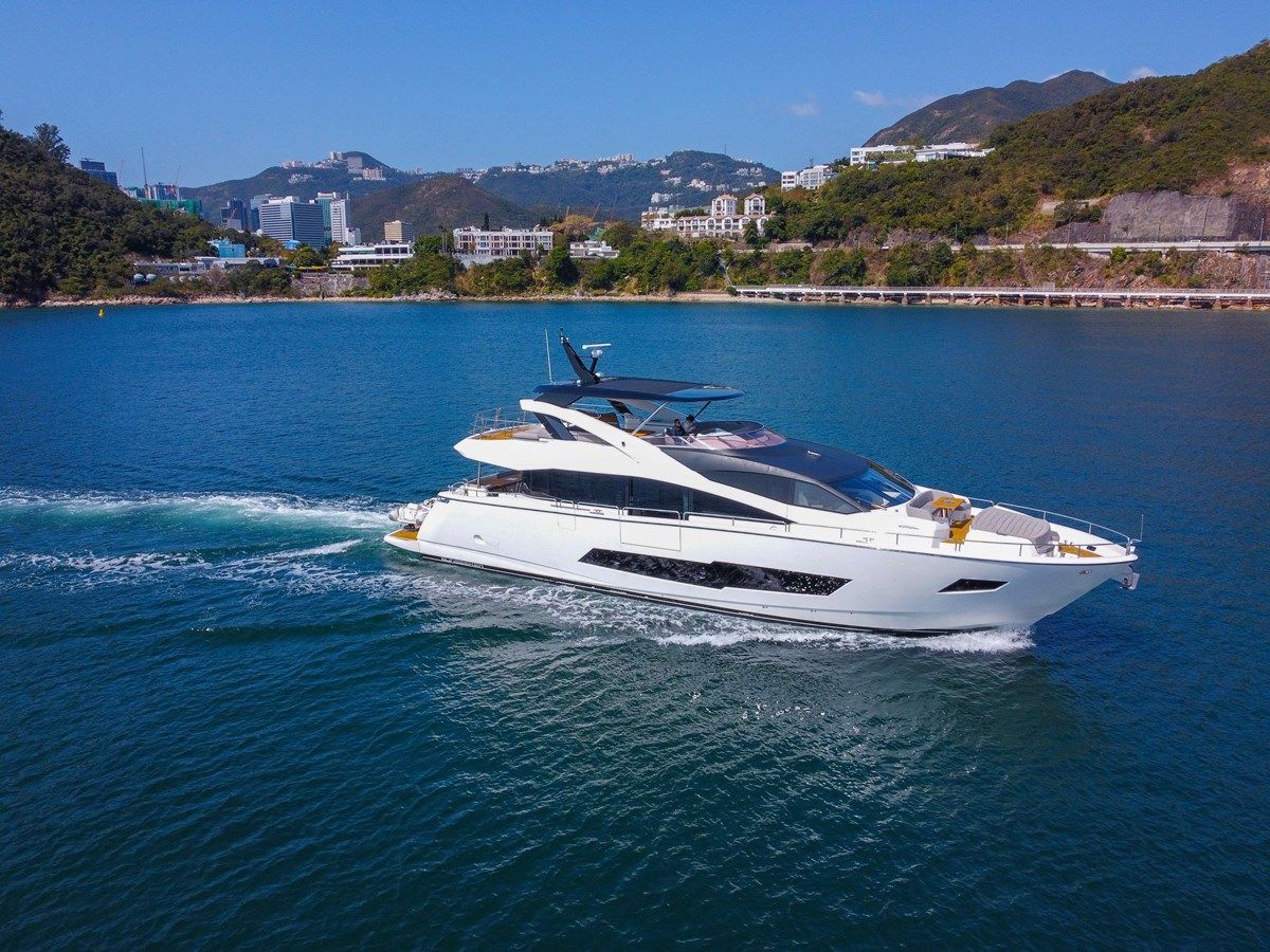 best yacht sales deals Sunseeker 86 Yacht 86
