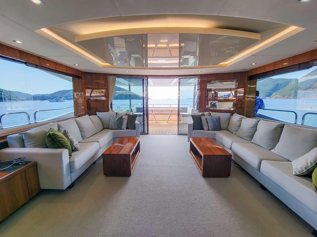 best yacht sales deals Sunseeker 86 Yacht Sunseeker 86