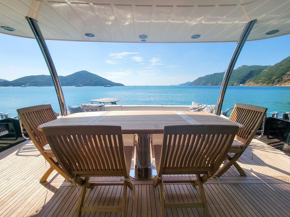 best yacht sales deals Sunseeker 86 Yacht 88